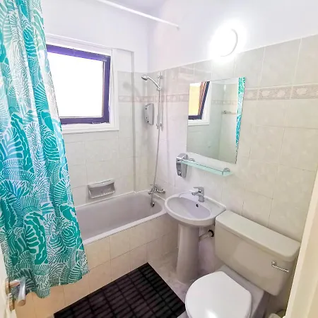 Bella Ciao Beach Apartment *
